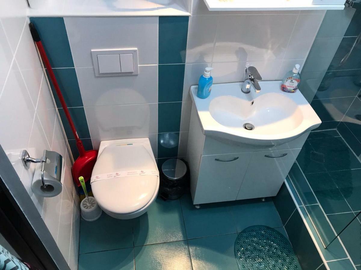 Apartament Mont Blanc Sinaia Esterno foto